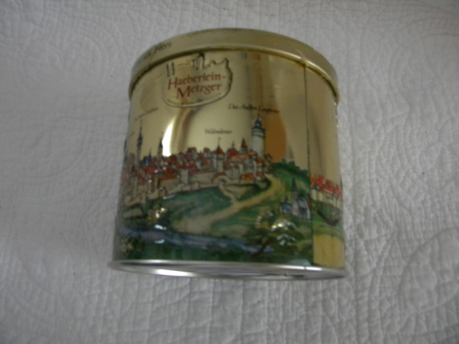 Haeberlein Metzger Gingerbread Embossed Tin/Colorful & in Excellent Condition