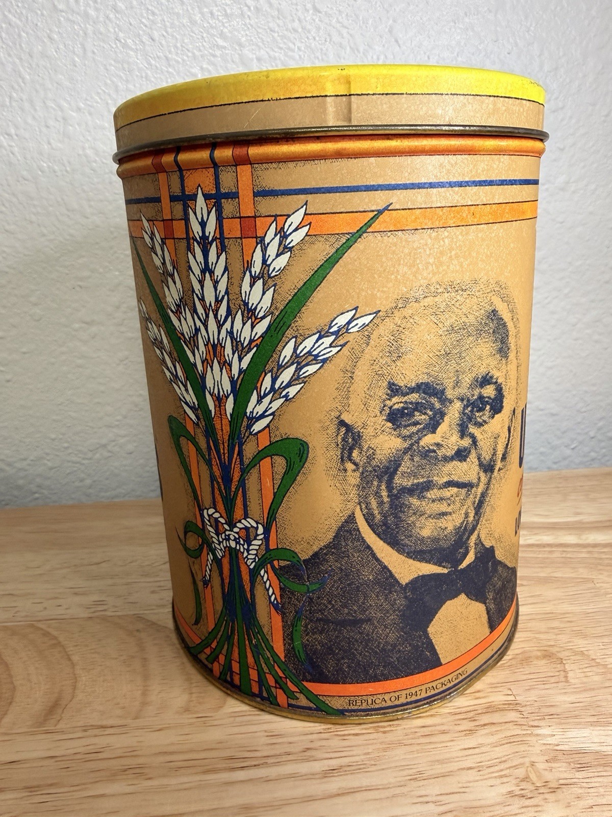 Vintage 1985 Uncle Ben’s Converted Rice 64 Oz Advertising Tin 1947 Style Decor