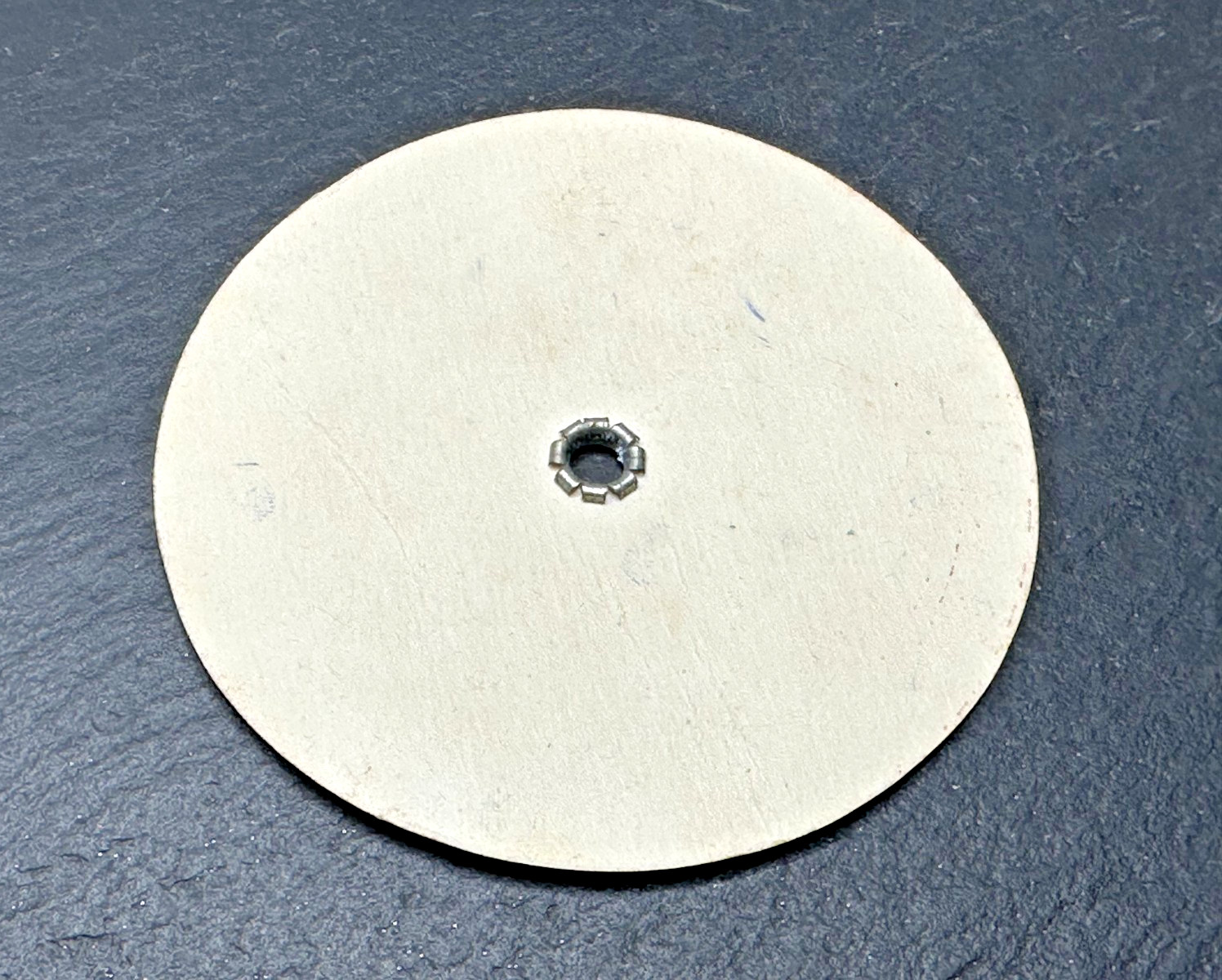 VINTAGE TOM MIX SECRET CODE CARDBOARD SPINNING DECODER BY NY TOY & GAME CO FP314