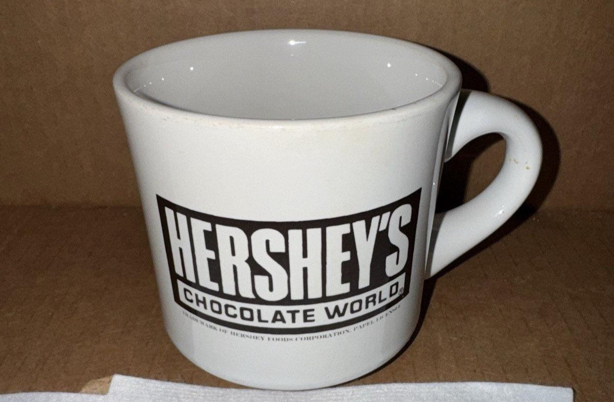 NEW Rare Hershey’s Chocolate World Vintage Building Brown Coffee Mug Cup