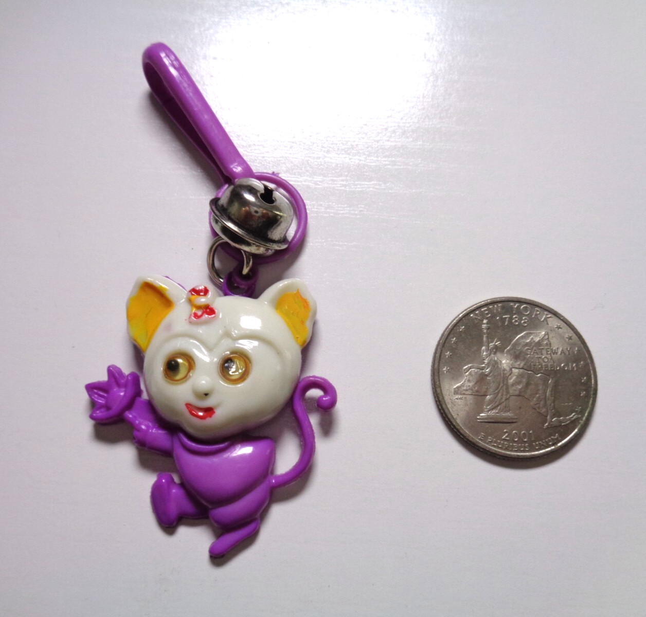 Vtg 1980s Plastic Bell Charm Purple/White Googly Eye Mouse/Monkey & Flower RARE
