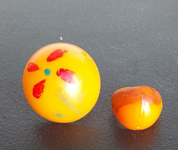 VINTAGE MADE IN HONG KONG GUMBALL PRIZE RING LOT.