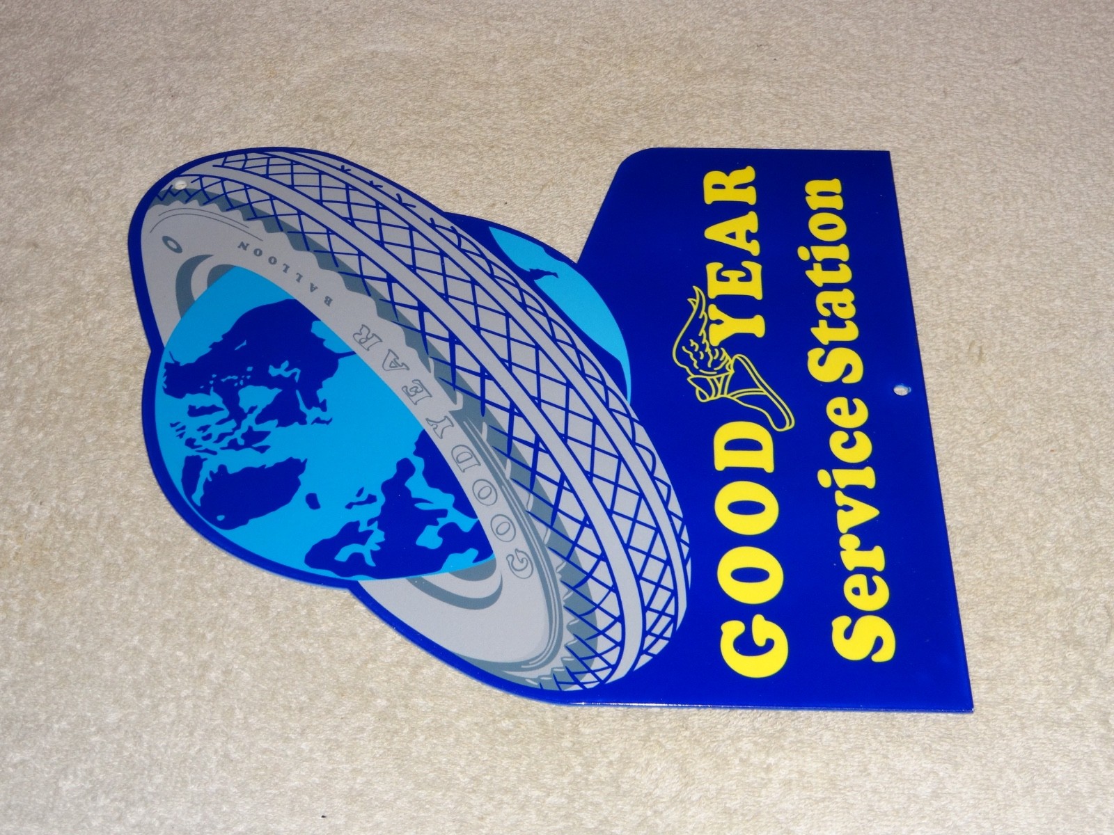 VINTAGE GOODYEAR SERVICE STATION TIRE AROUND WORLD 12″ ENAMEL METAL GAS OIL SIGN