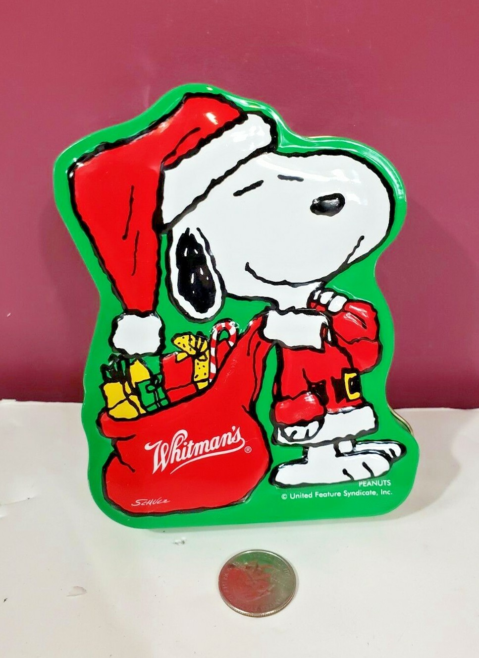 Whitman’s 1999 Peanuts SNOOPY CHRISTMAS SANTA Tin Container Schultz candy