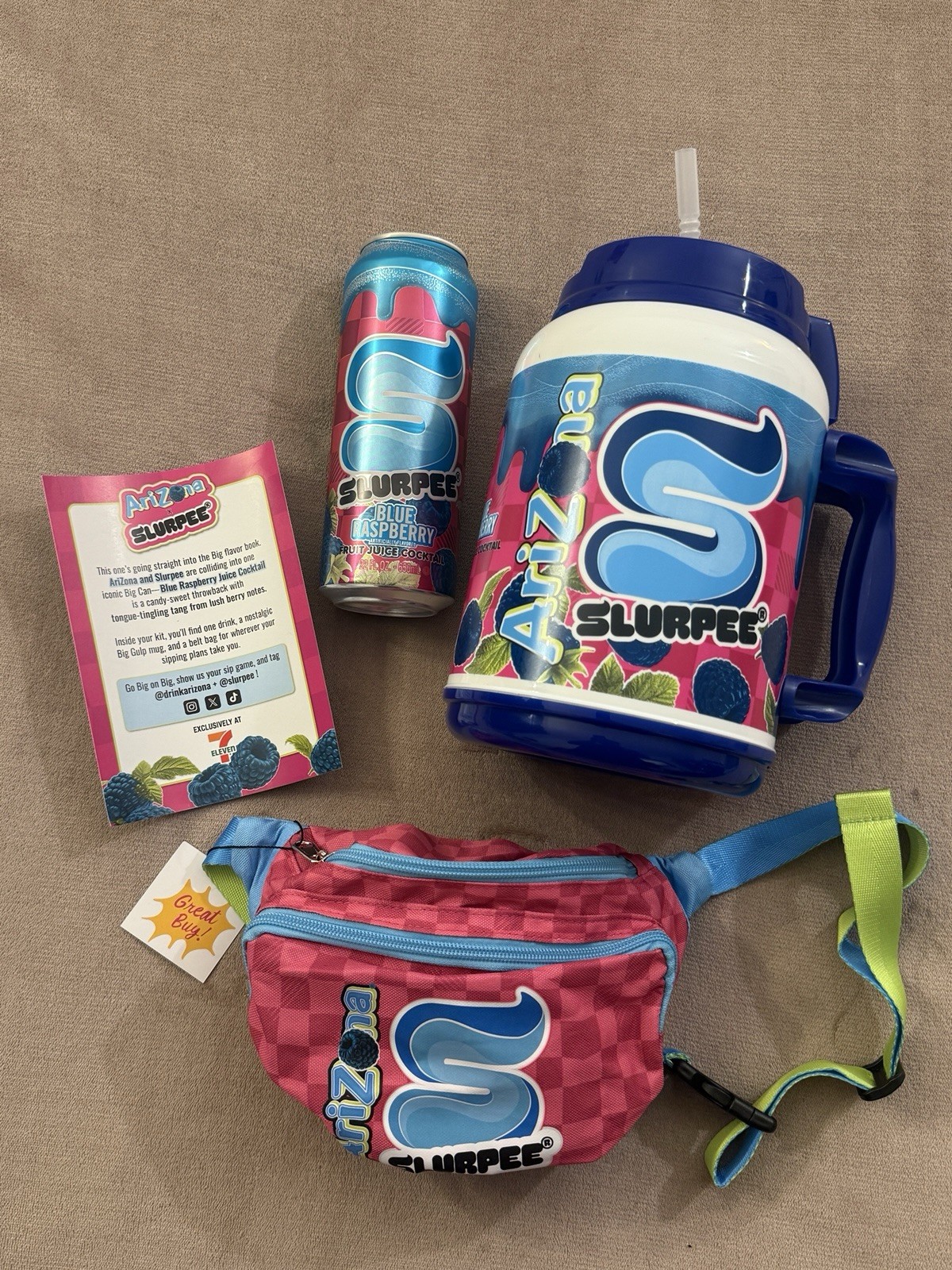 Drink AriZona 7-Eleven Blue Raspberry Slurpee Big Gulp Mug Cup PR Kit Fanny Pack