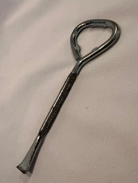 Vintage Spag’s Supply Shrewsbury MA Paint Can Bottle Opener Benjamin Moore Paint