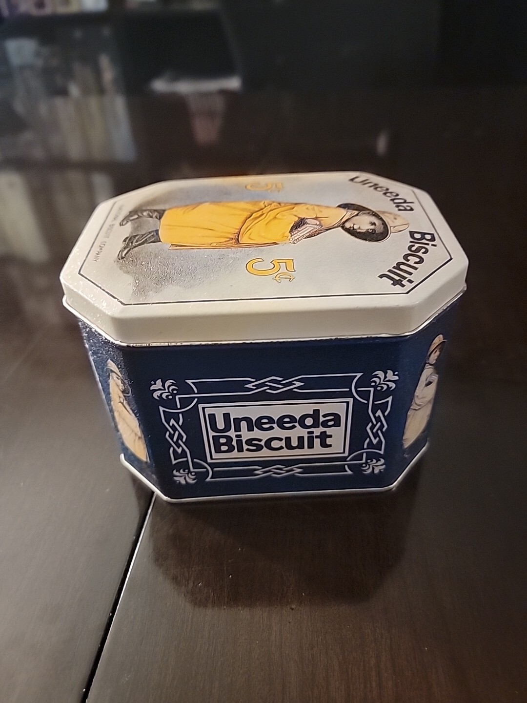 Vintage Uneeda Biscuit Tin – National Biscuit Company Nabisco