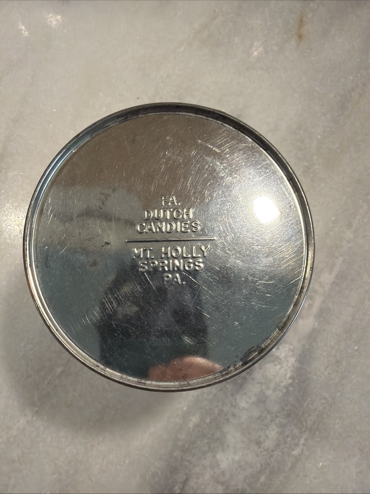 VTG PENNSYLVANIA DUTCH CANDIES RED LITHO TIN MT. HOLLY SPRINGS PA ES05