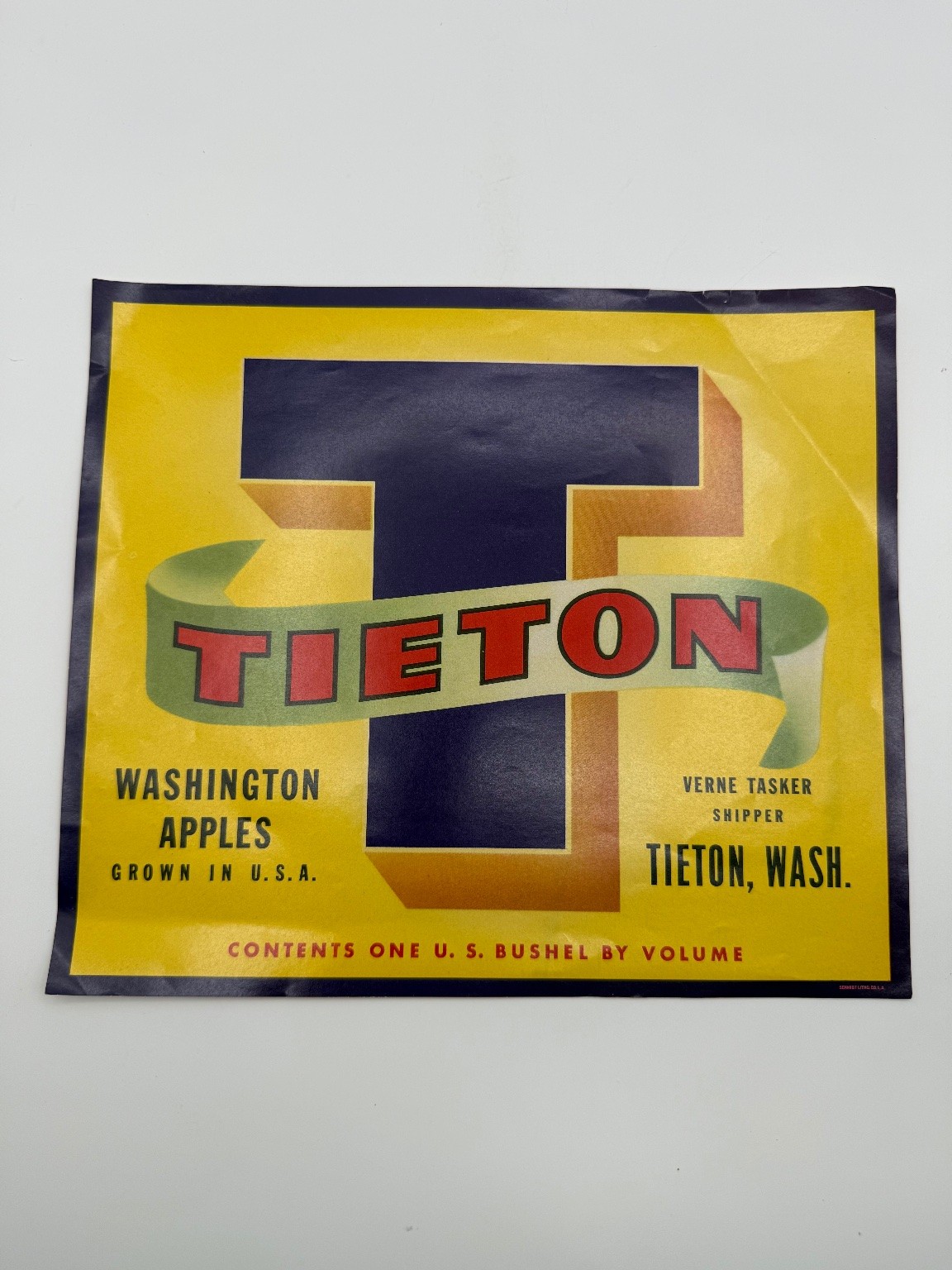 Tieton Washington Apples Crate Label Schmidt Litho Co. Fruit Ephemera