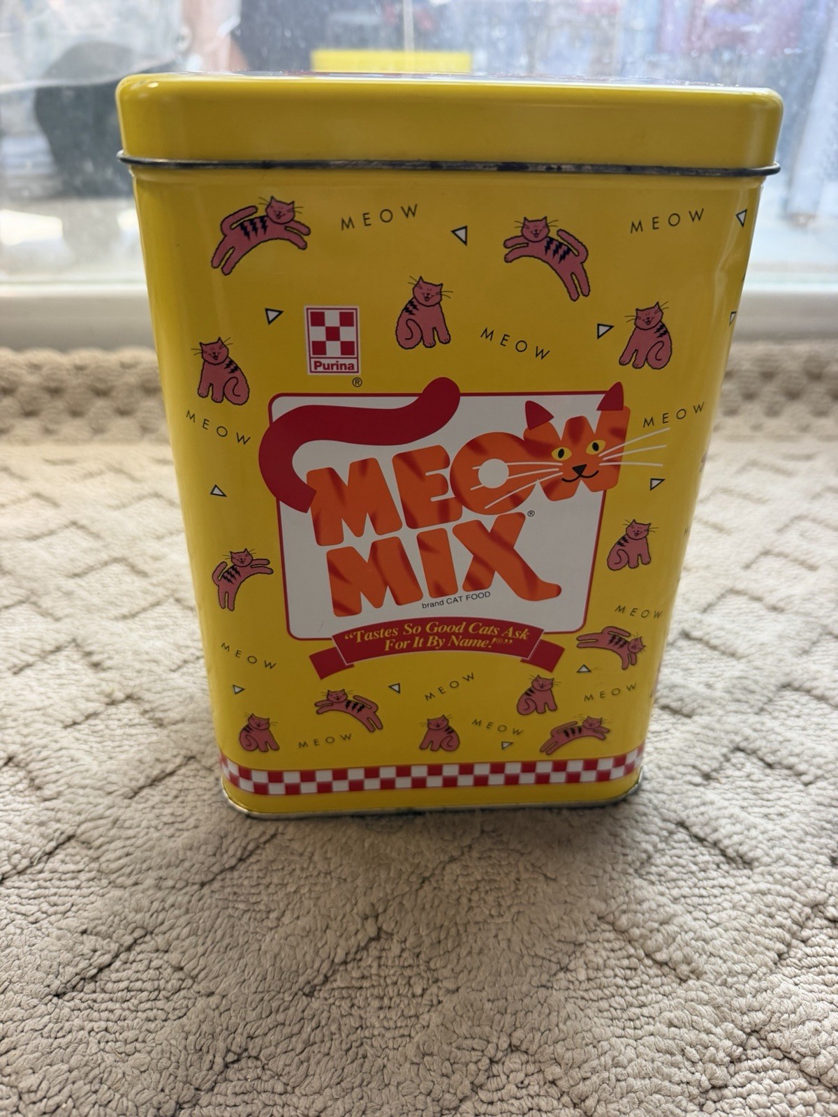 Purina MEOW MIX TIN Collectible 1996 Tin Cat Food Canister Tin Vintage Kitty Tin