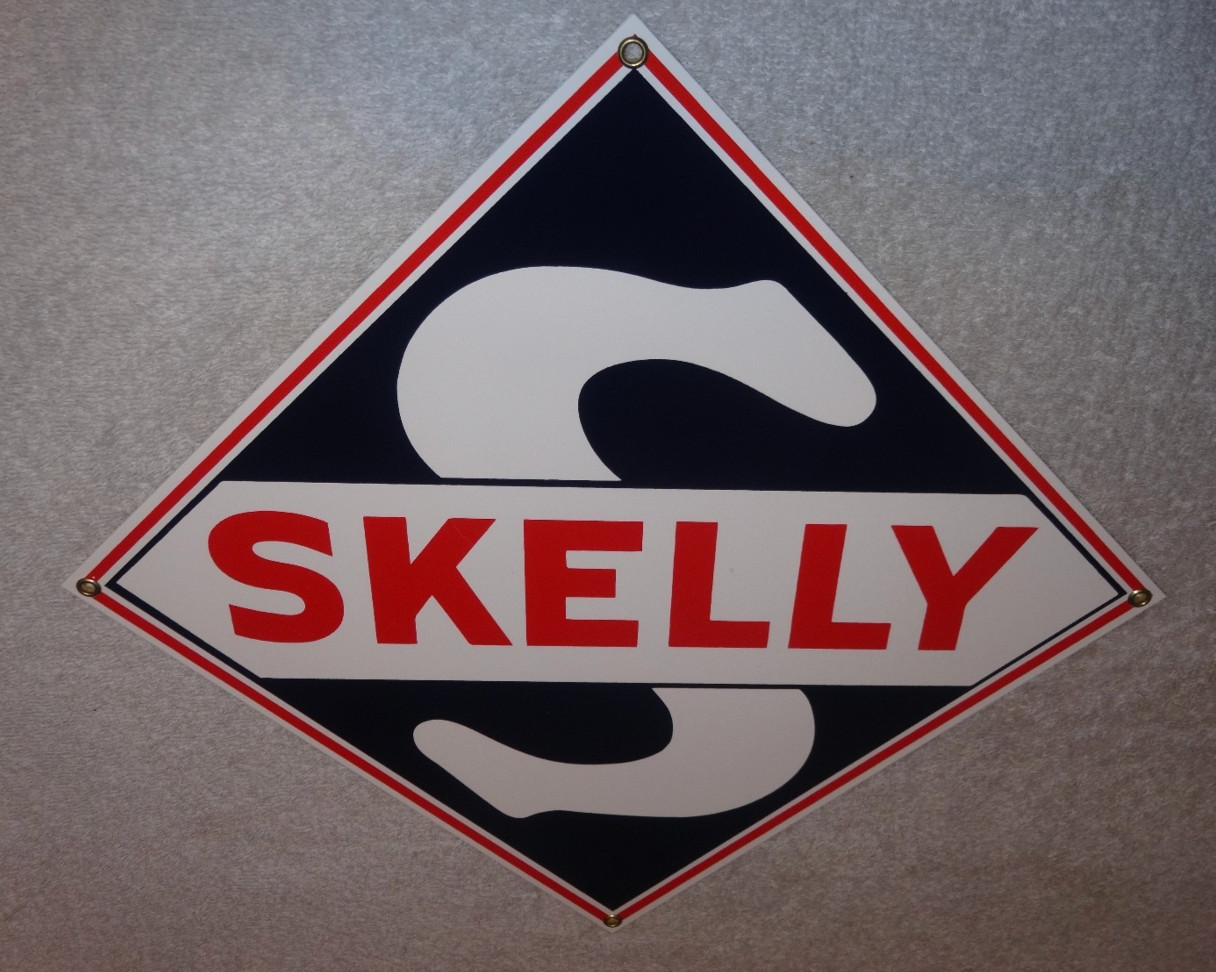 VINTAGE SKELLY GASOLINE “S” 9.5″ PORCELAIN METAL GAS & OIL SIGN! PUMP PLATE DEAL