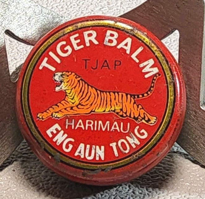 Nice Vintage Tiger Balm Tin – Red – White & Gold Embossed Tin ~ AD-42