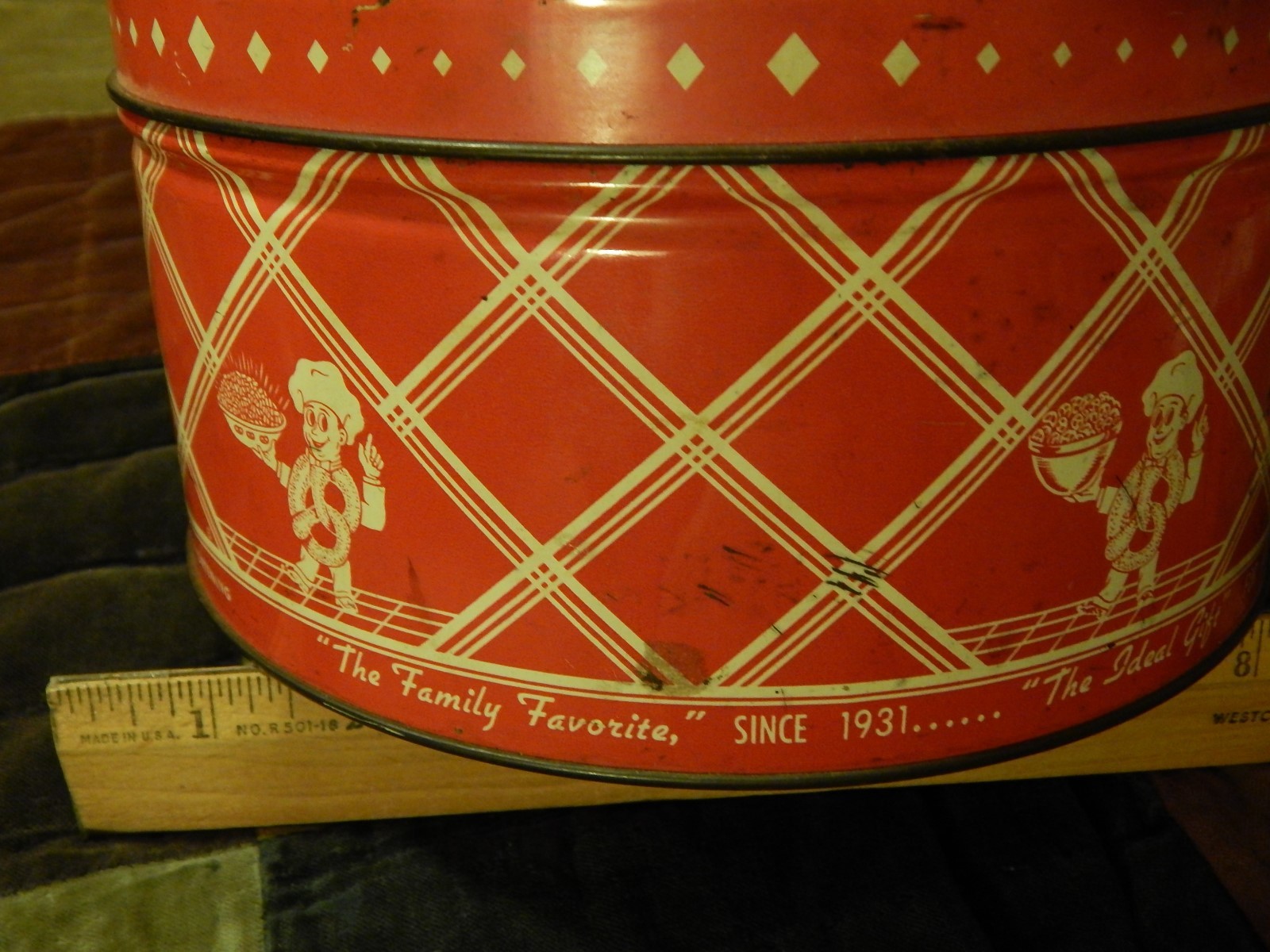 Billy’s Bretzels ~ Reading, PA “Typical Pennsylvania Dutch Country” METAL TIN