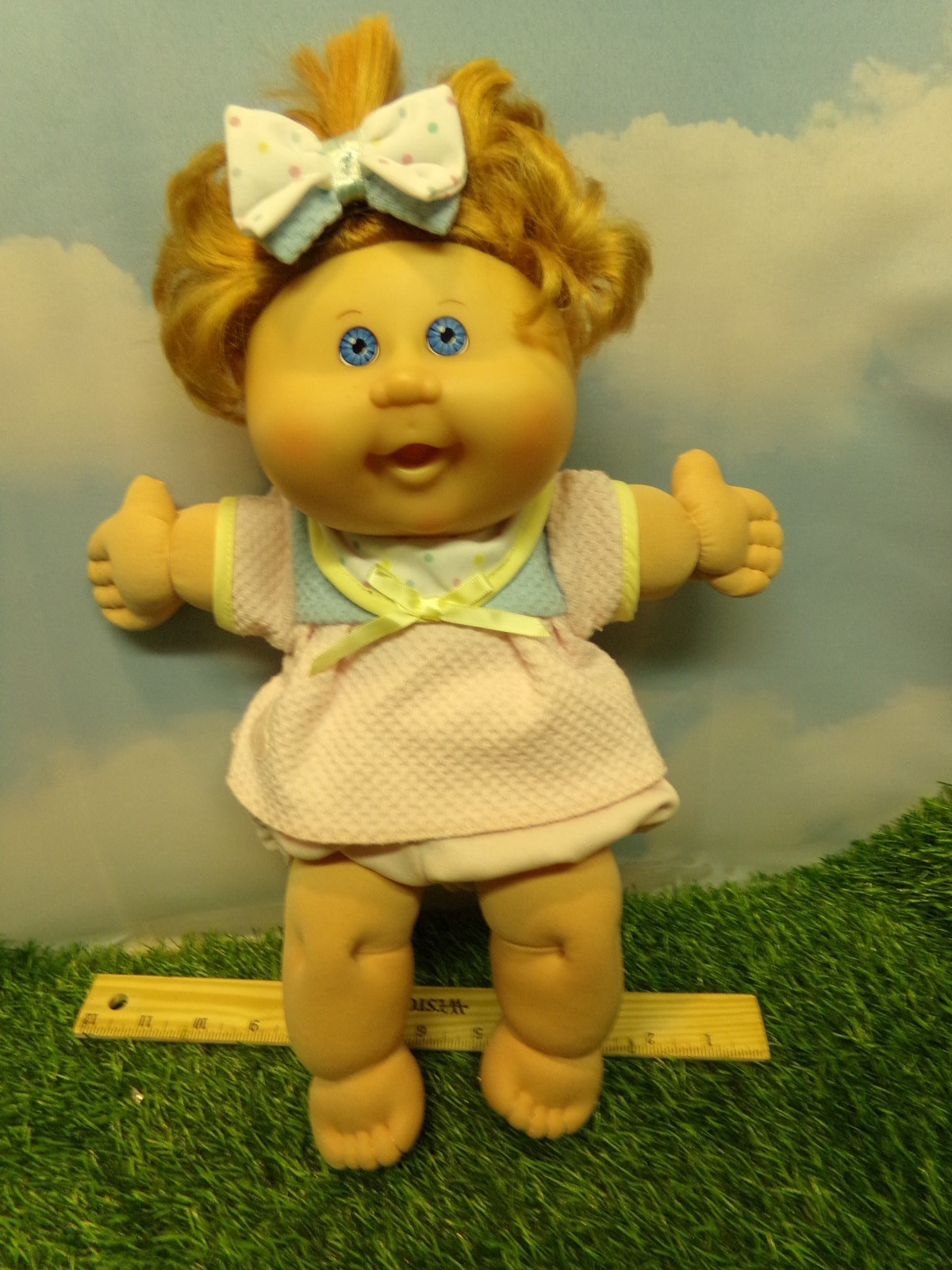 CABBAGE PATCH KID DOLL PLAYALONG BABIES DRESSED GIRL blond
