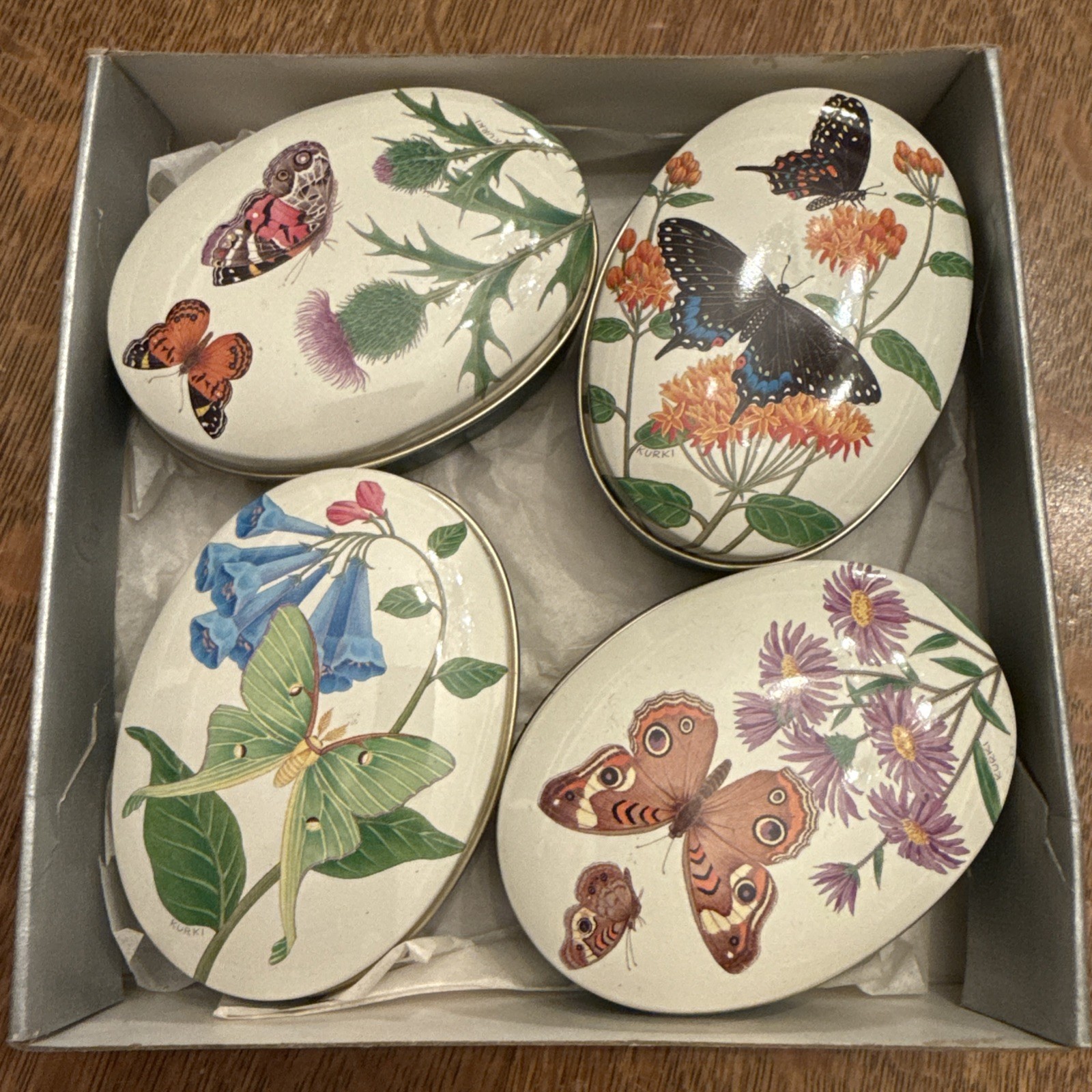 Keller-Charles of Philadelphia Set of 4 oval tin,floral, 3.5″ x 2.25″