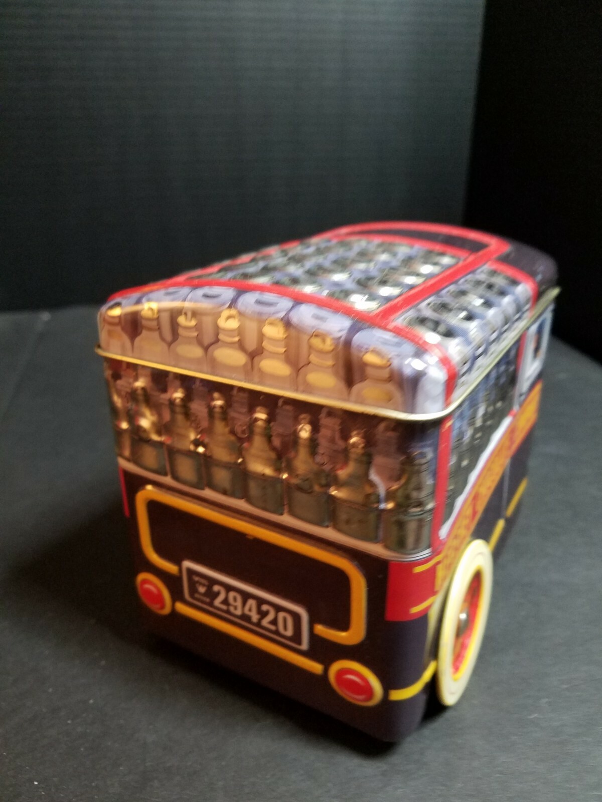 Hershey Chocolate Company Tin Milk Truck First In Vehicle Series 2000