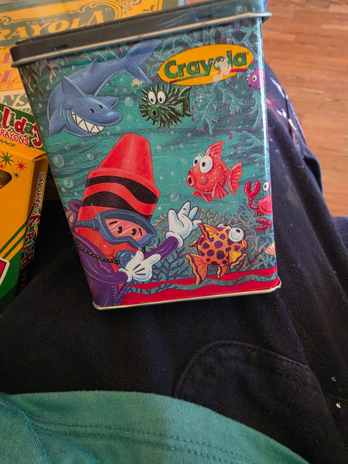 Crayola Metal Tin Collector’s Colors Limited Edition Vintage 1990 NEW SEALED