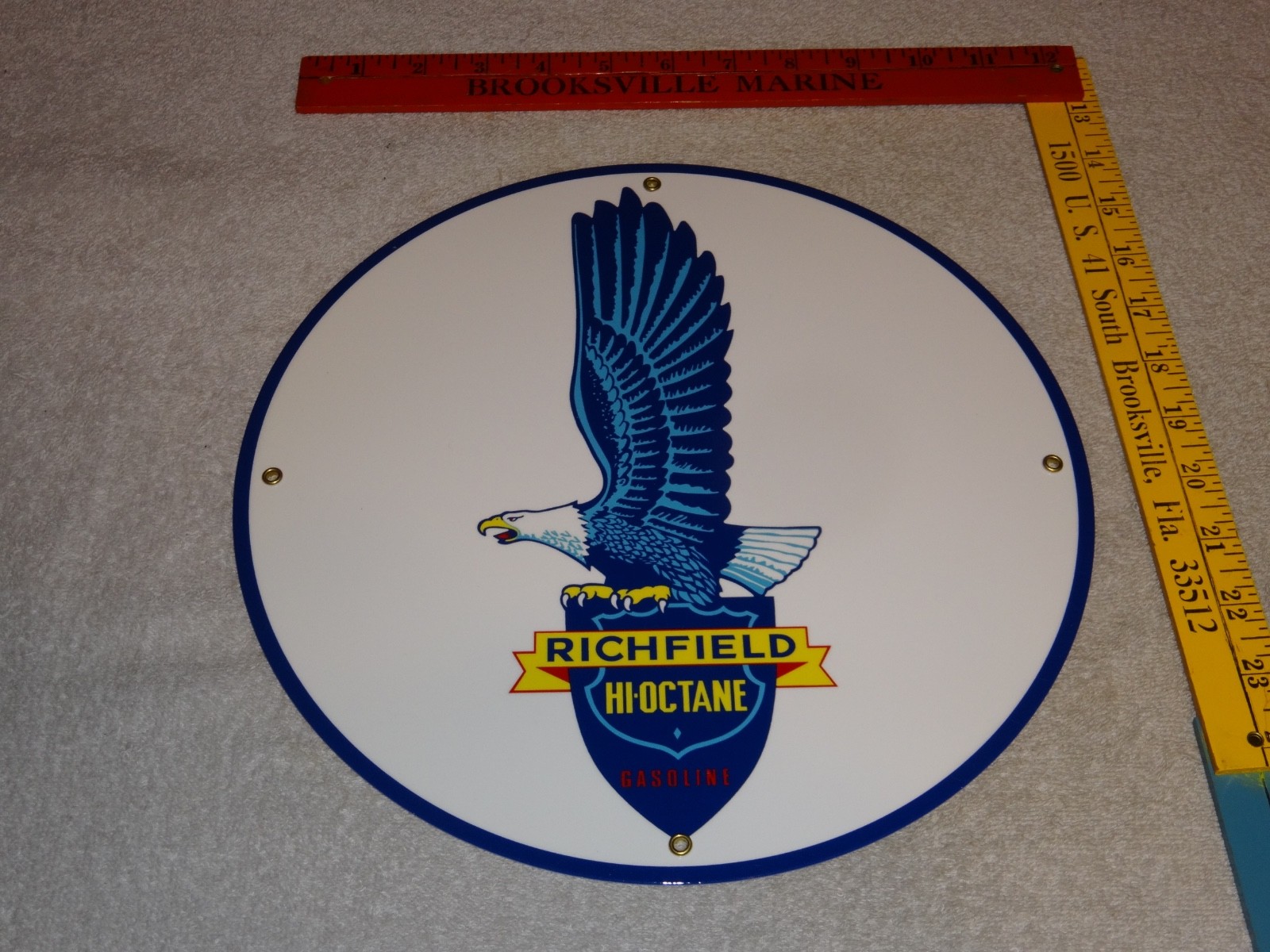 VINTAGE RICHFIELD EAGLE HI OCTANE GASOLINE 11 3/4″ PORCELAIN METAL GAS OIL SIGN!