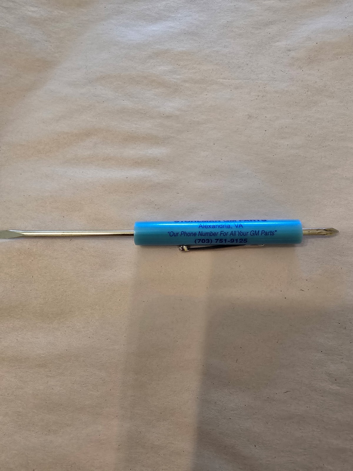 NOS Vintage Oldsmobile dealer Advertising Screw Driver Stohlman GM Parts