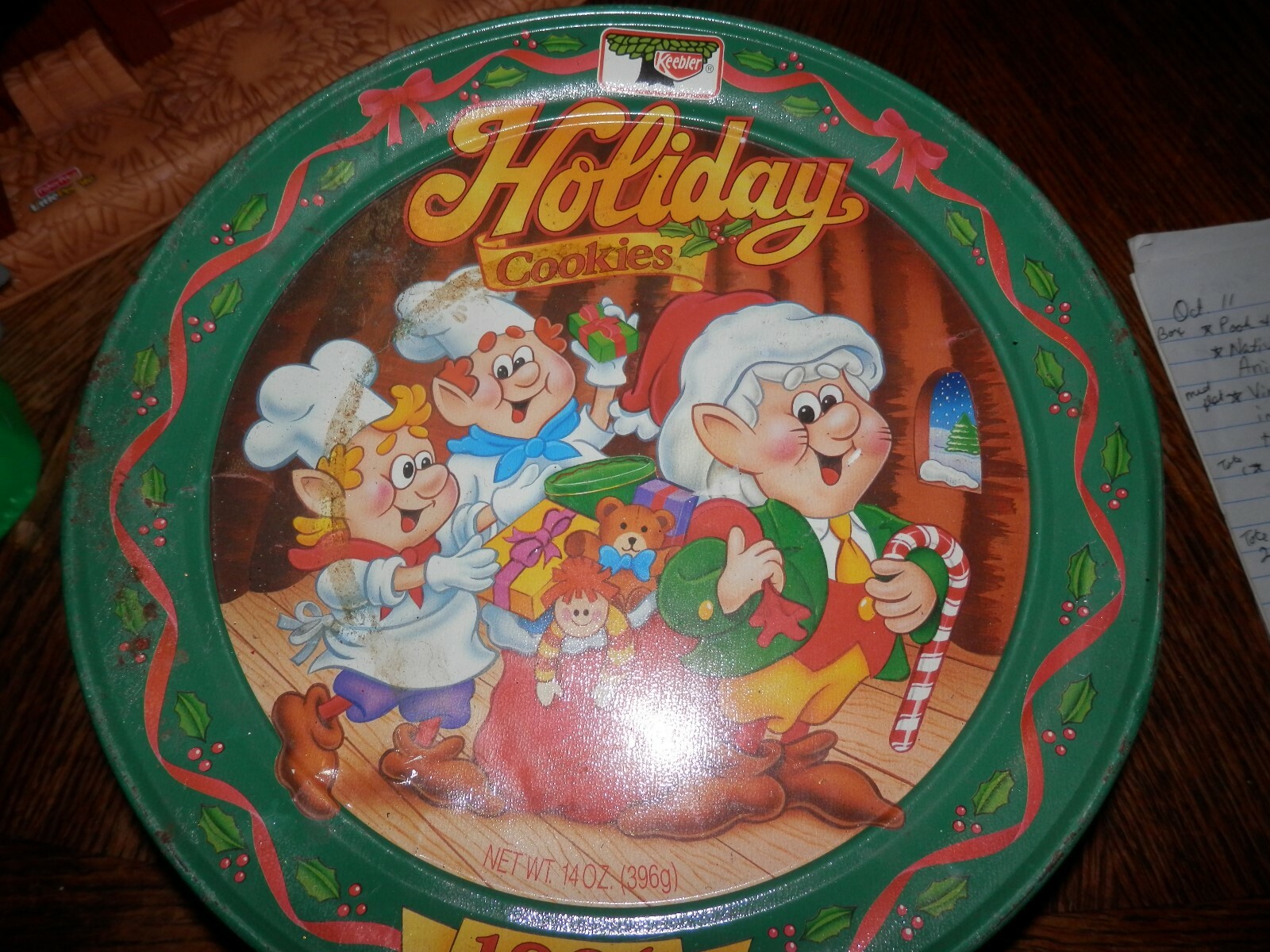Keebler Company 1996 Holiday Cookie Tin 10 inch