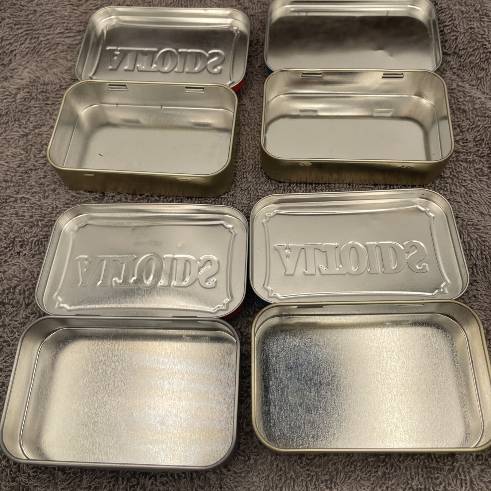 2 Newman’s Own Organics Wintergreen 1 Cinnamon & 8 Altoids Mint Tins Empty