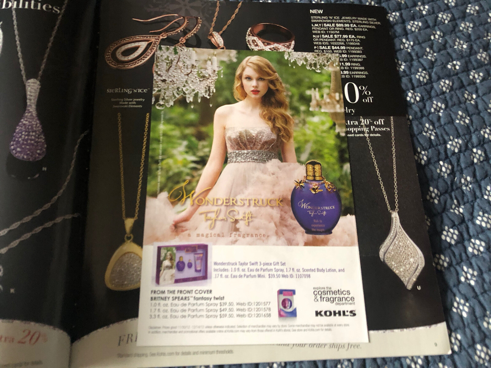 Kohl’s 2012 Dream Gifts Catalog TAYLOR SWIFT/BRITNEY SPEARS 28 Pages EXCELLENT