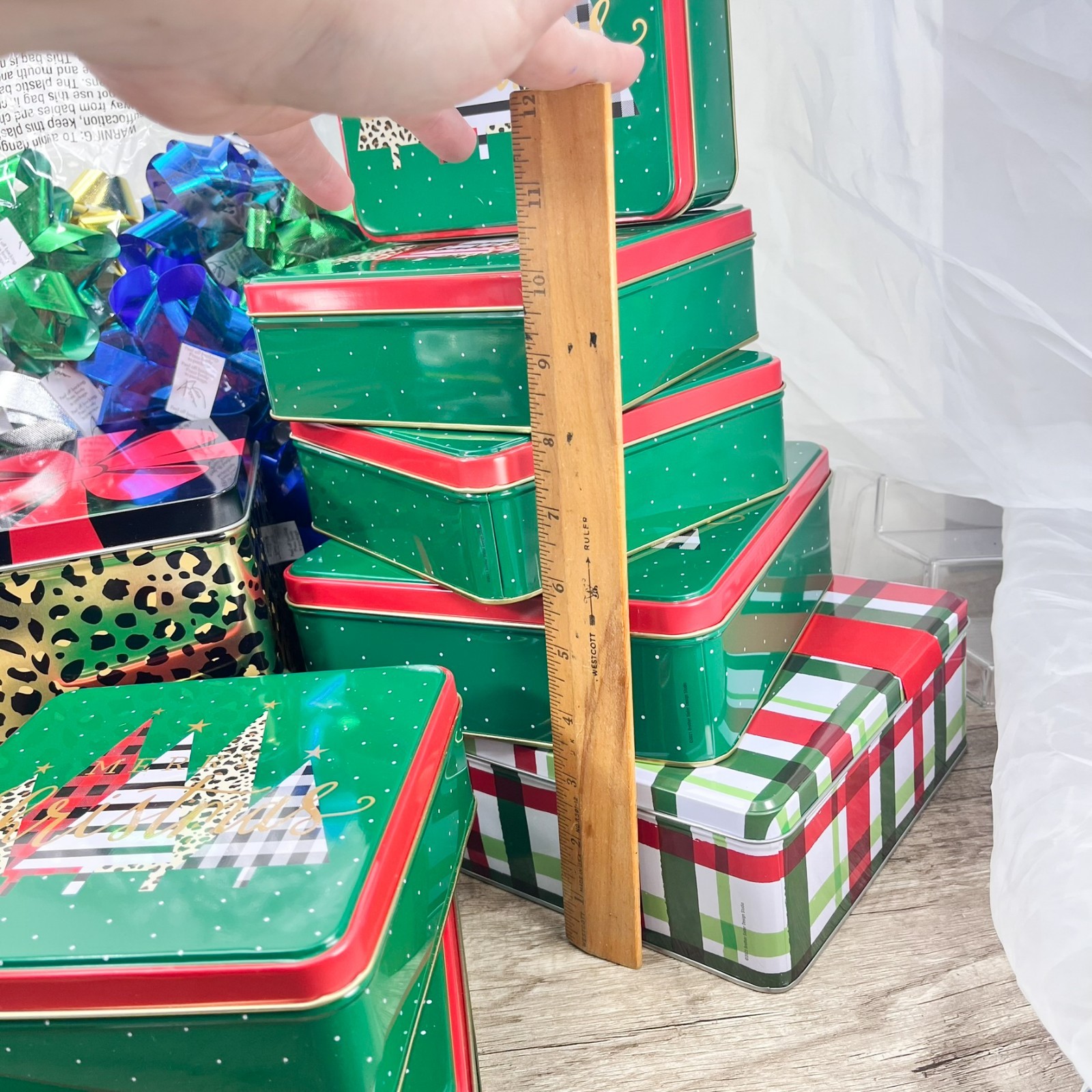 NEW Lot 12 Christmas Cookie Tins Metal Holiday Gift Boxes Small Large + Bows Tag