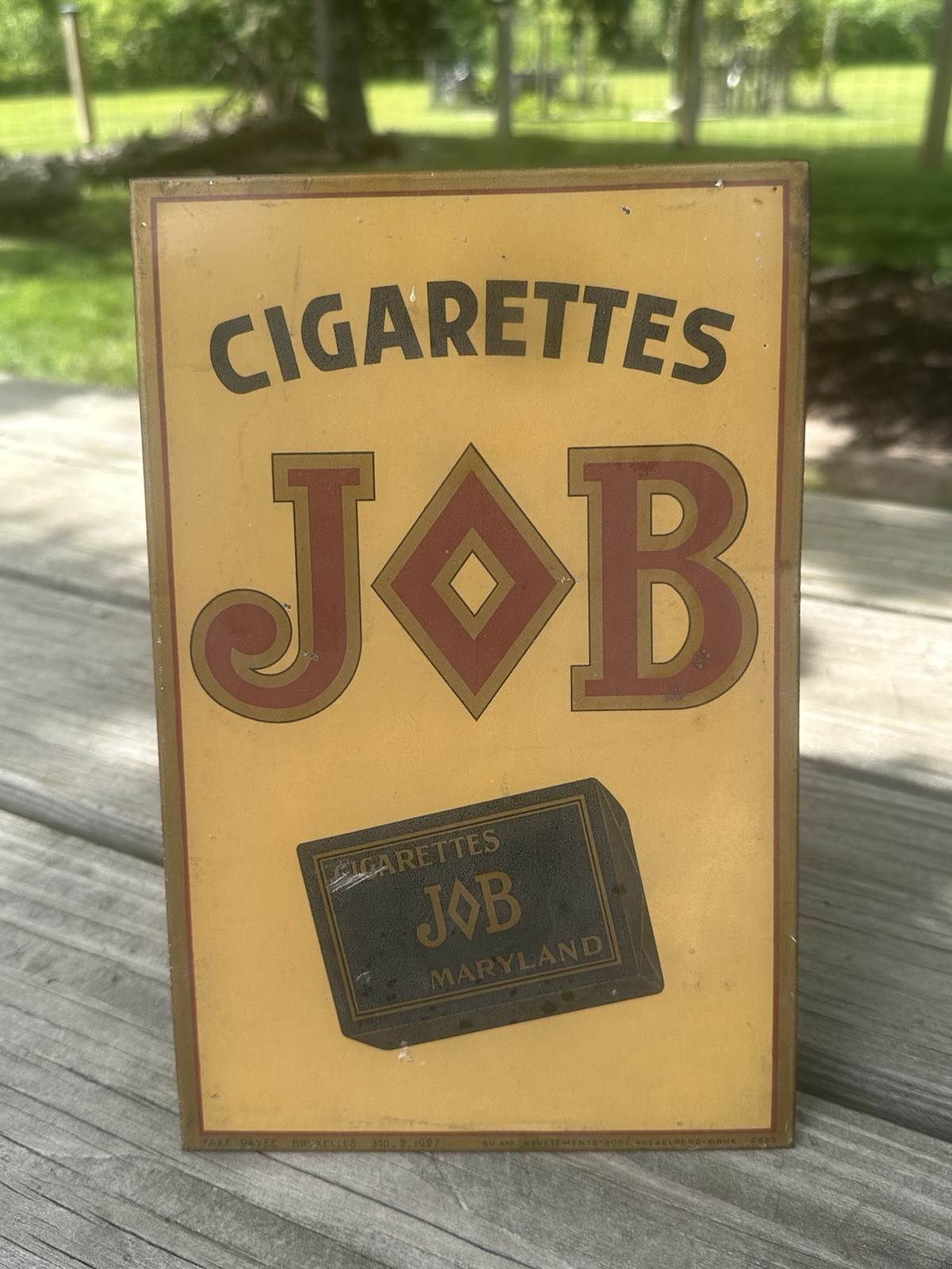 EARLY 1927 JOB MARYLAND CIGARETTE PAPERS TIN COUNTERTOP TOBACCO SIGN