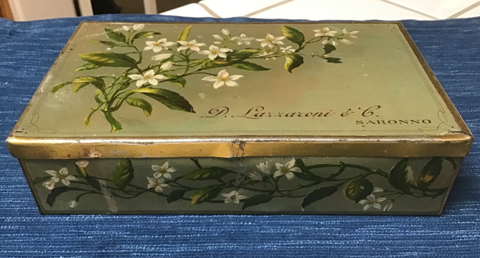 701A~ D. LAZZARONI SARONNO ITALIAN HINGED BISCOTTI AMARETTI BISCUIT TIN ITALY