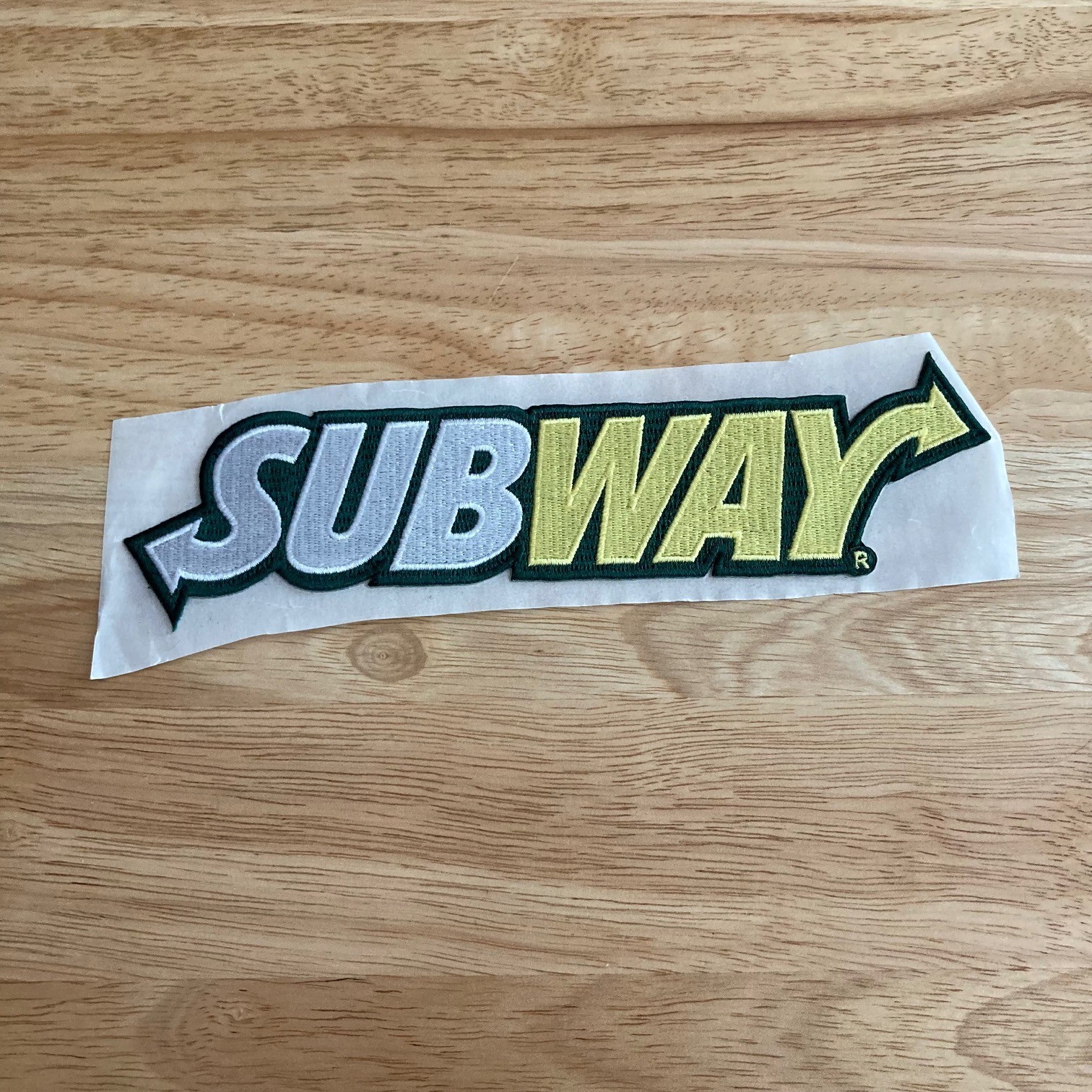 *RARE* SUBWAY (Fast-Food Restaurant) Embroidered Stick/Iron-On 8″ x 1.75″ Patch