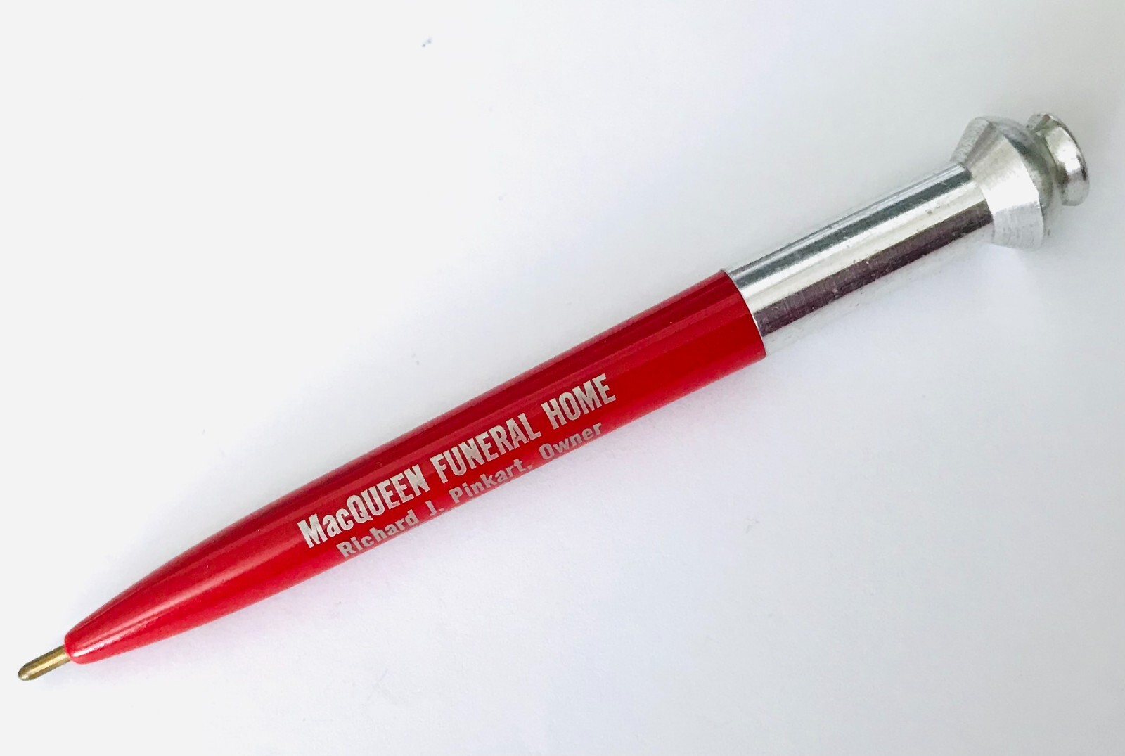 Vintage MacQueen Funeral Home Oconto WI Advertising Pen 4″ Red Small Silver Cap