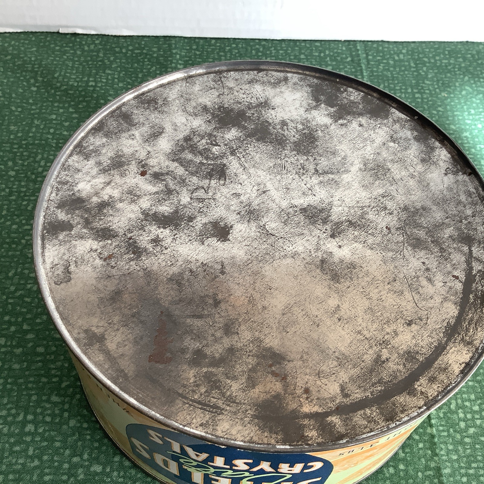 VTG Collectible Shields Date Crystals 3 Pound Size Tin 1930’s