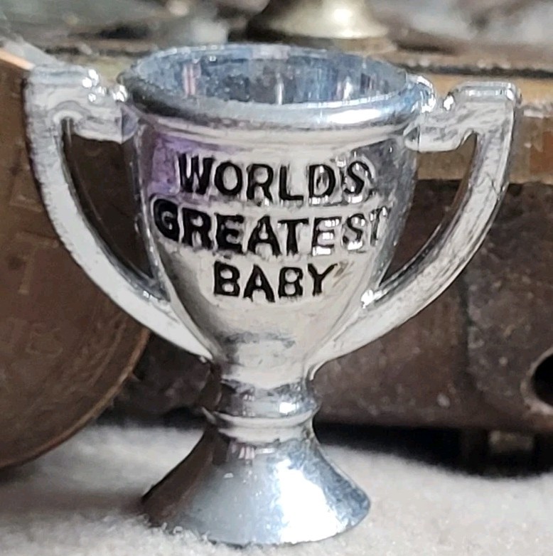 Vintage Silver Chrome Plastic World’s Greatest Baby Trophy Gumball Charm Prize
