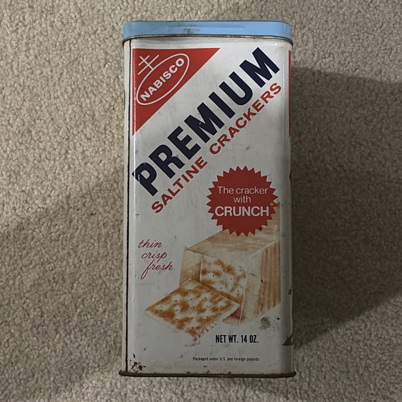 VTG KITCHEN 1969 9 1/2″ Tall NABISCO SALTINE CRACKERS Tin – EMPTY