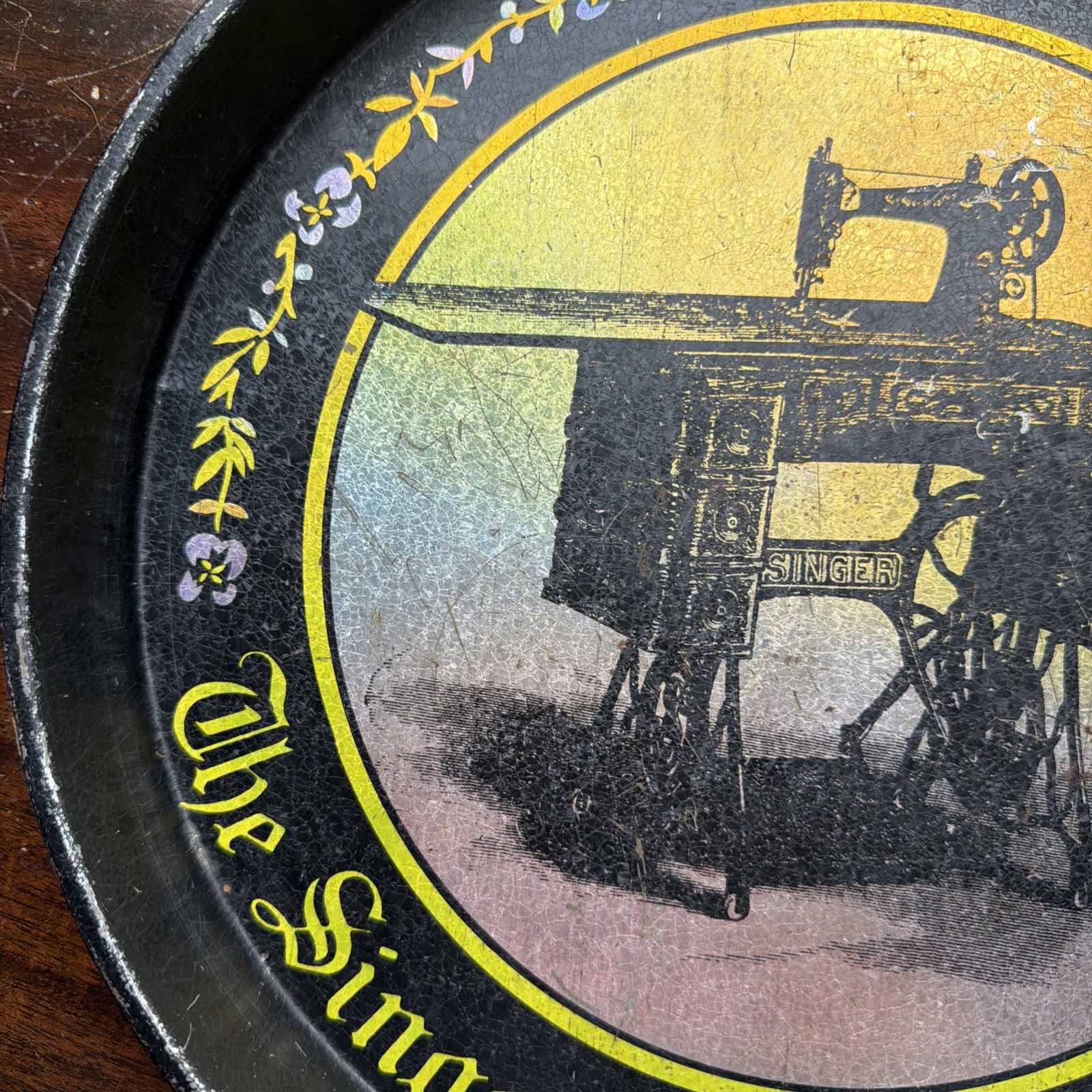 Vintage The Singer Manufacturing Co. Sewing Machine Round Metal Tray