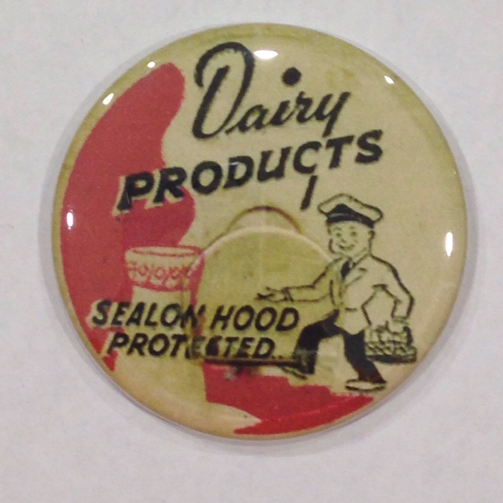 Milk Cap Dairy Products Advertising Pocket Mirror Vintage Style