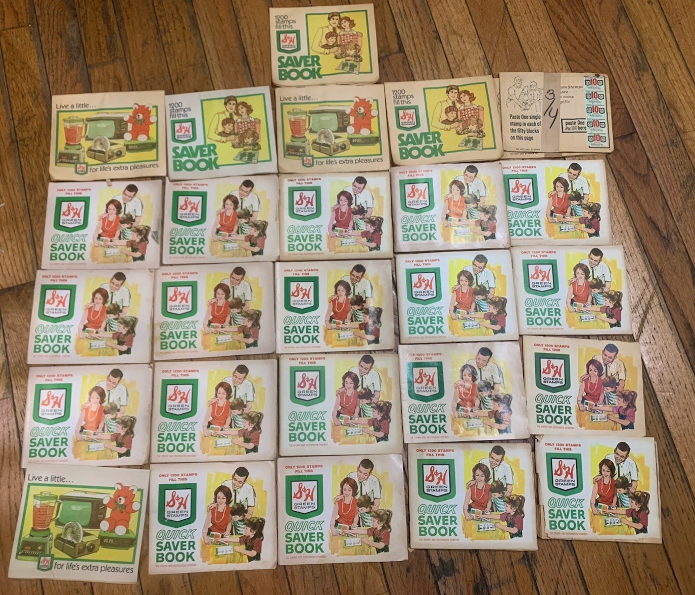 Vintage S&H Green stamp Books & Lot of 25 FULL Books