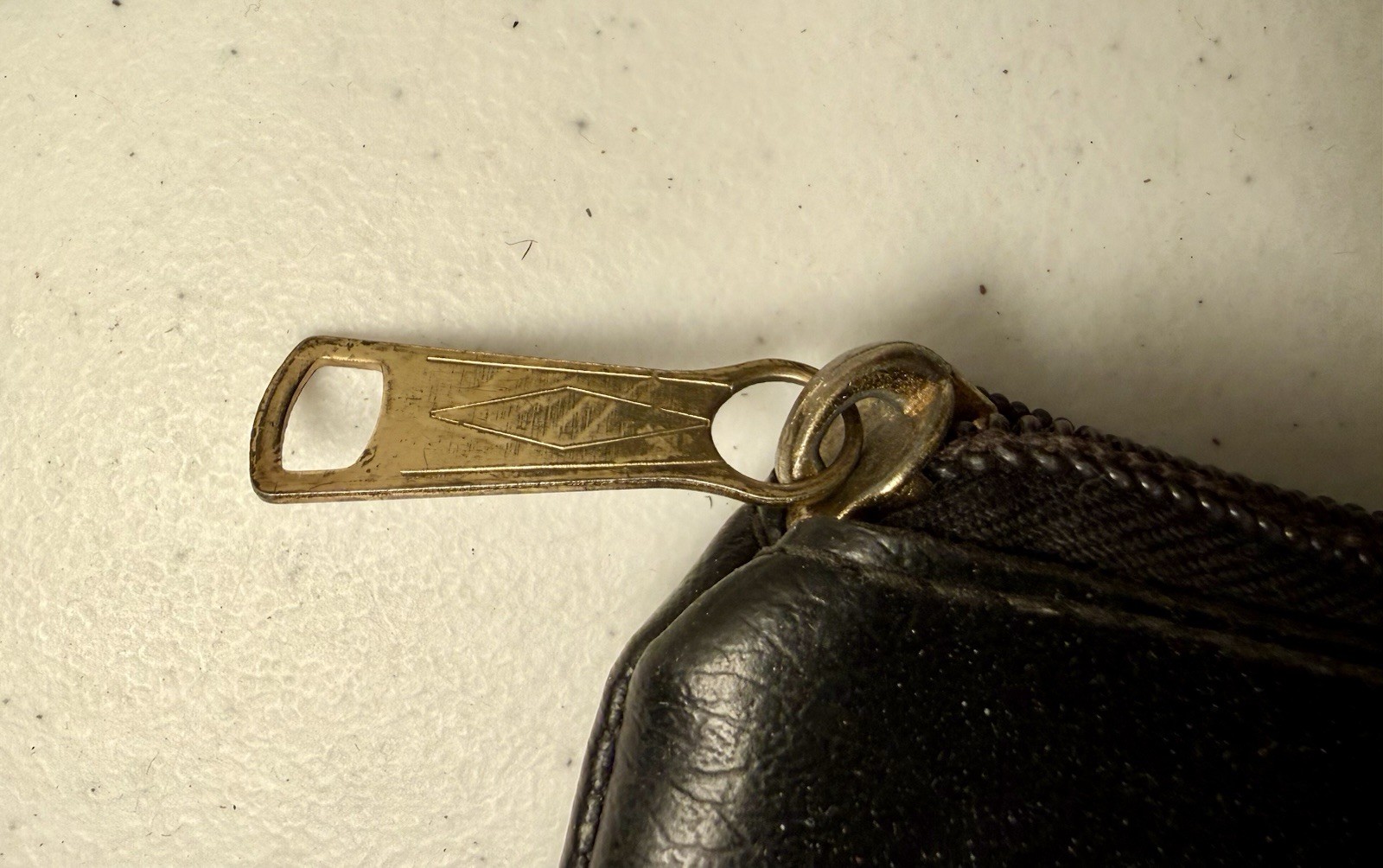 Vintage 1970s-1980s Weapons Corporation of America Leather Banker Pouch / Case
