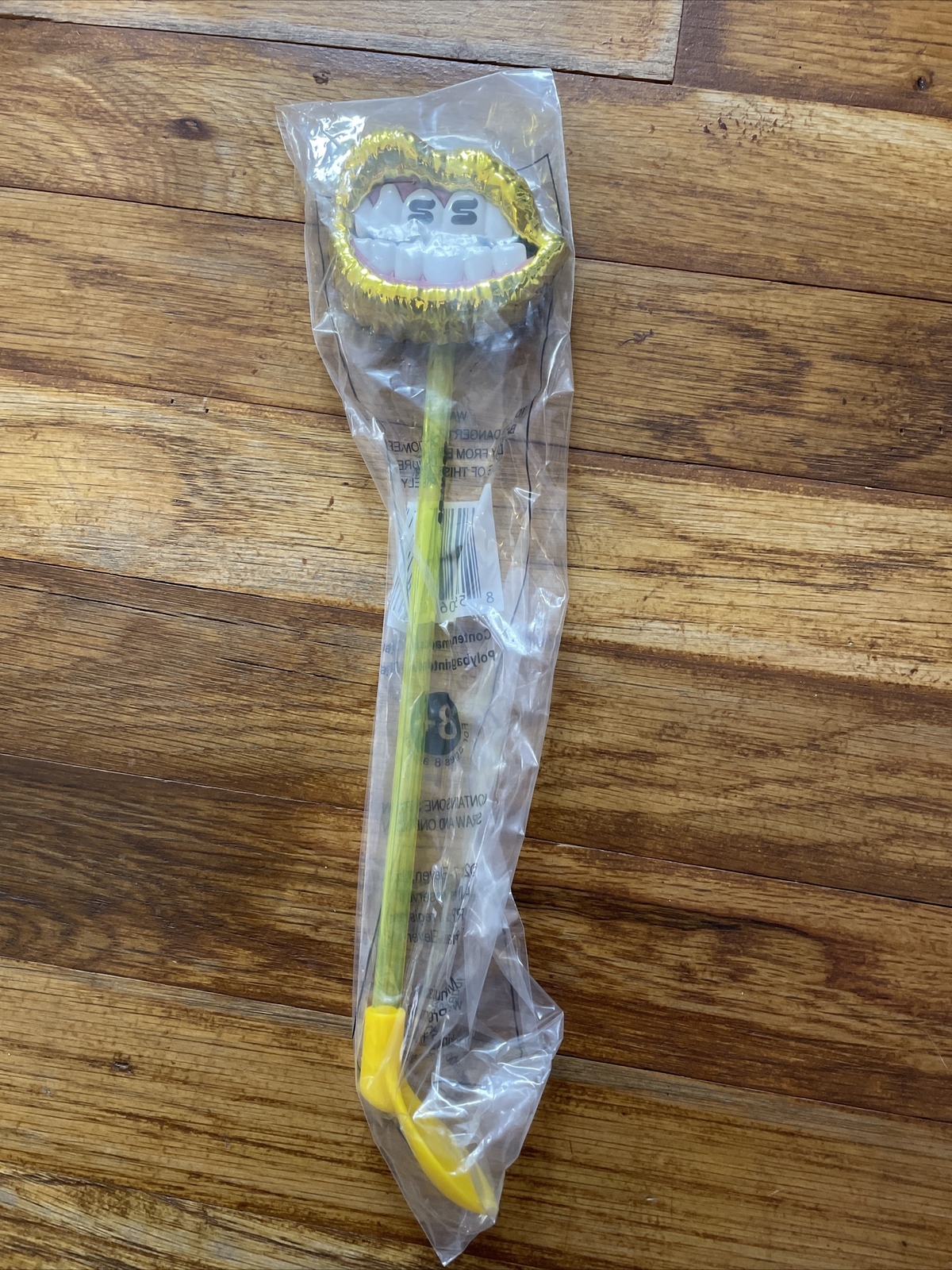 7 Eleven 7-11 Slurpee Straw Mouth Pop Grills Yellow with Gold Teeth NEW Sealed
