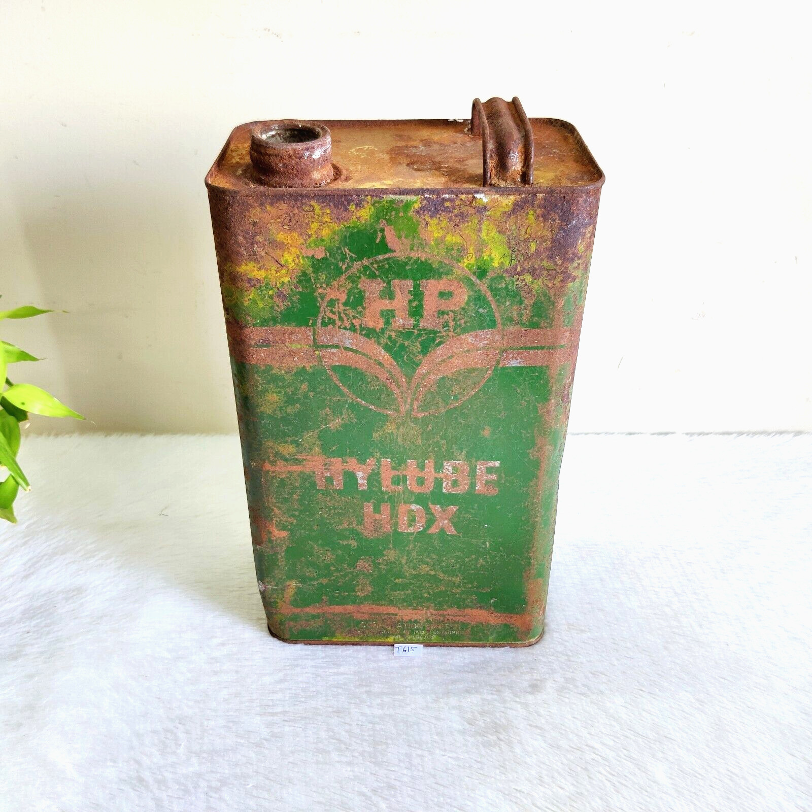 Vintage Hindustan Petroleum HP Hylube HDX Advertising Tin Can Automobile T615