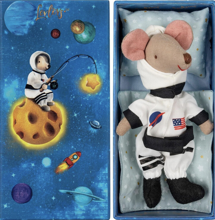LEVLOVS Mouse in a Matchbox – Collectible Astronaut Mouse Boy. NEW UNOPENED BOX.