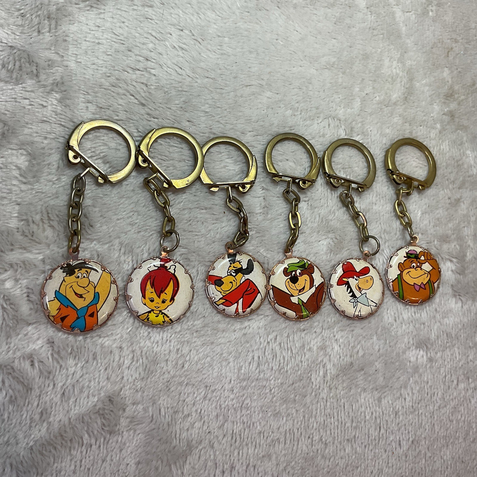 Vtg Gumball Machine Keychains Hanna Barbera Flintstones Yogi Bear Underdog Lot 6