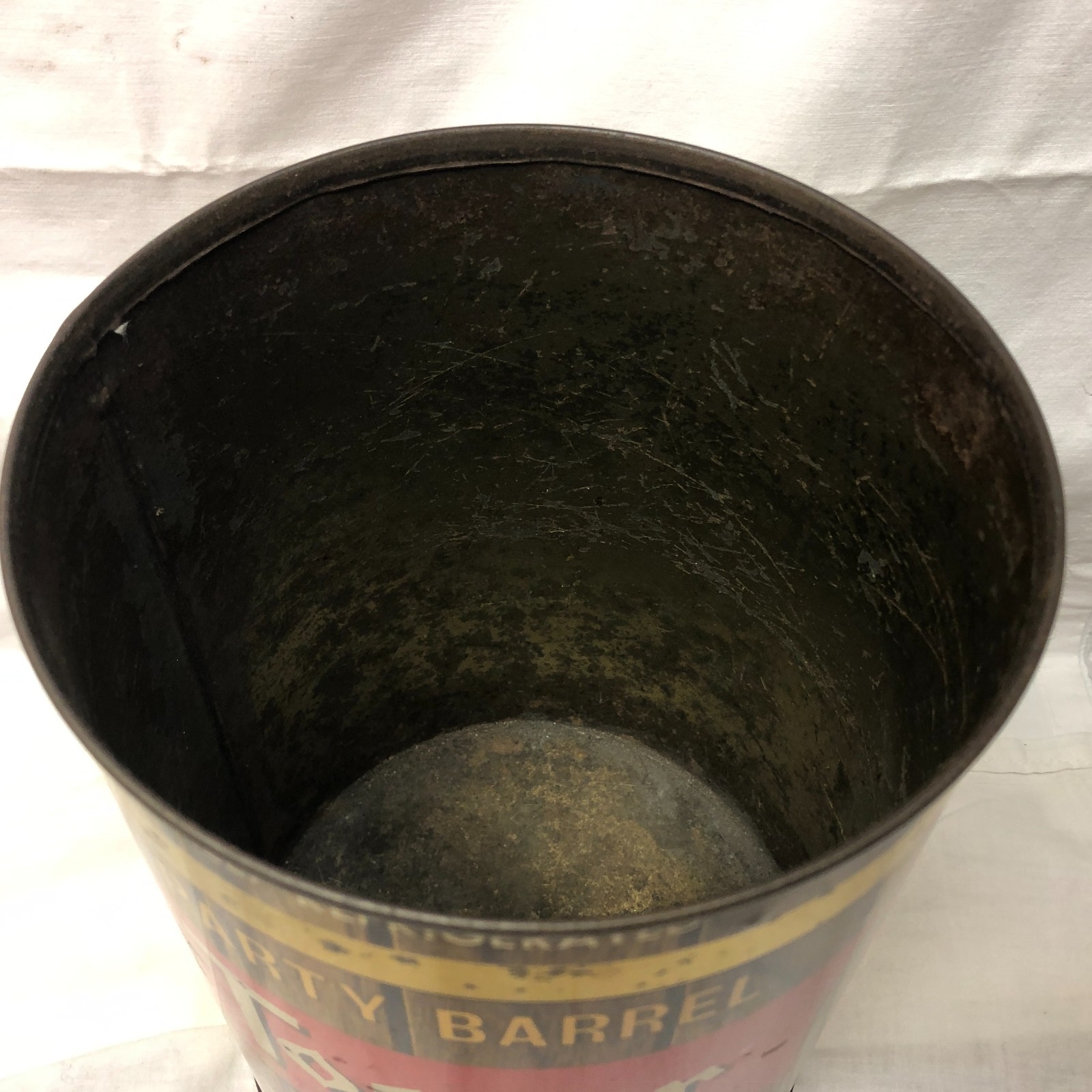 Vintage Topper Large Tin Party Barrel 8 3/4 Inches Tall Standard Rochester Brew
