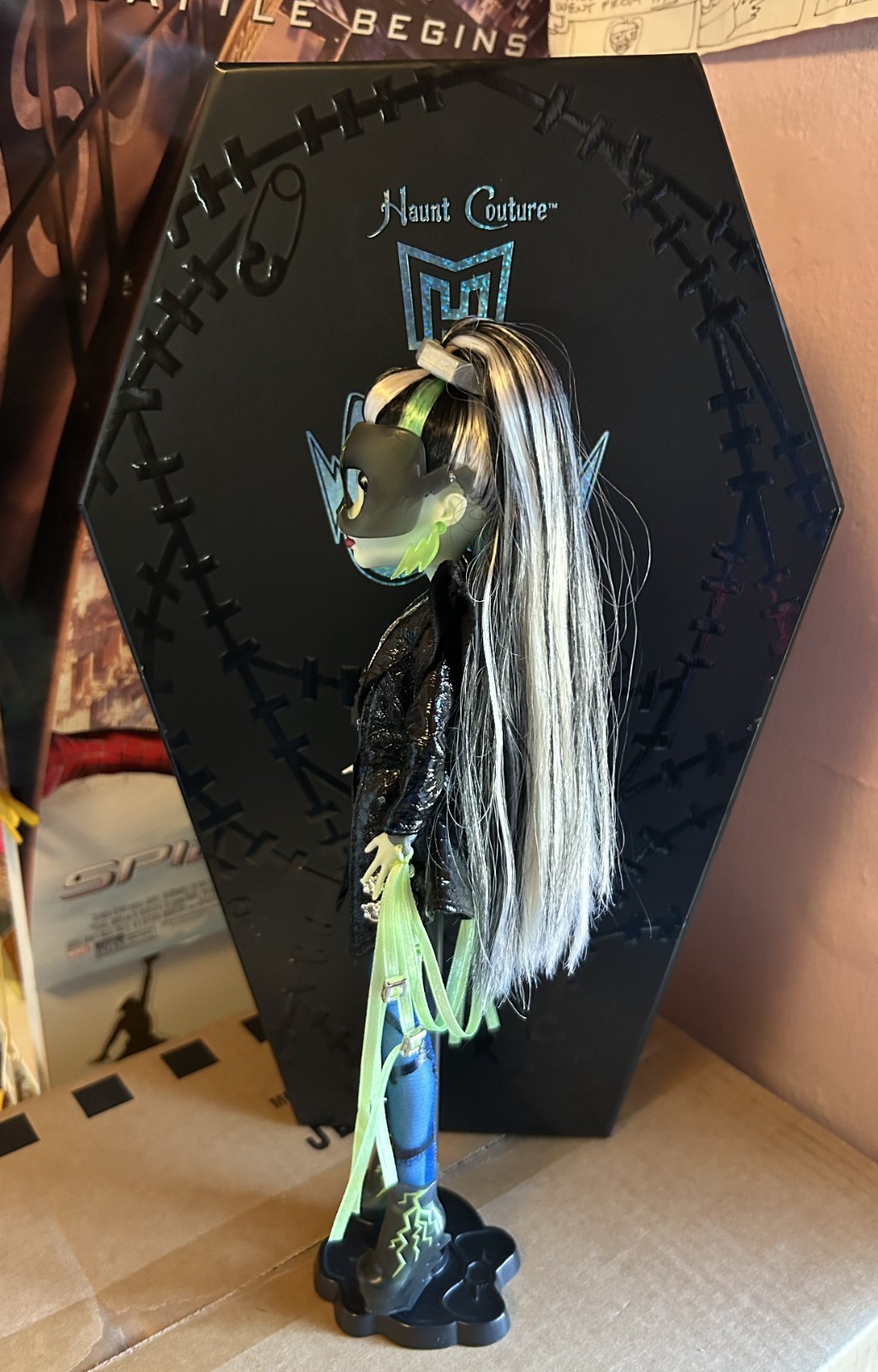 Monster High Haunt Couture Midnight Runway Frankie Stein
