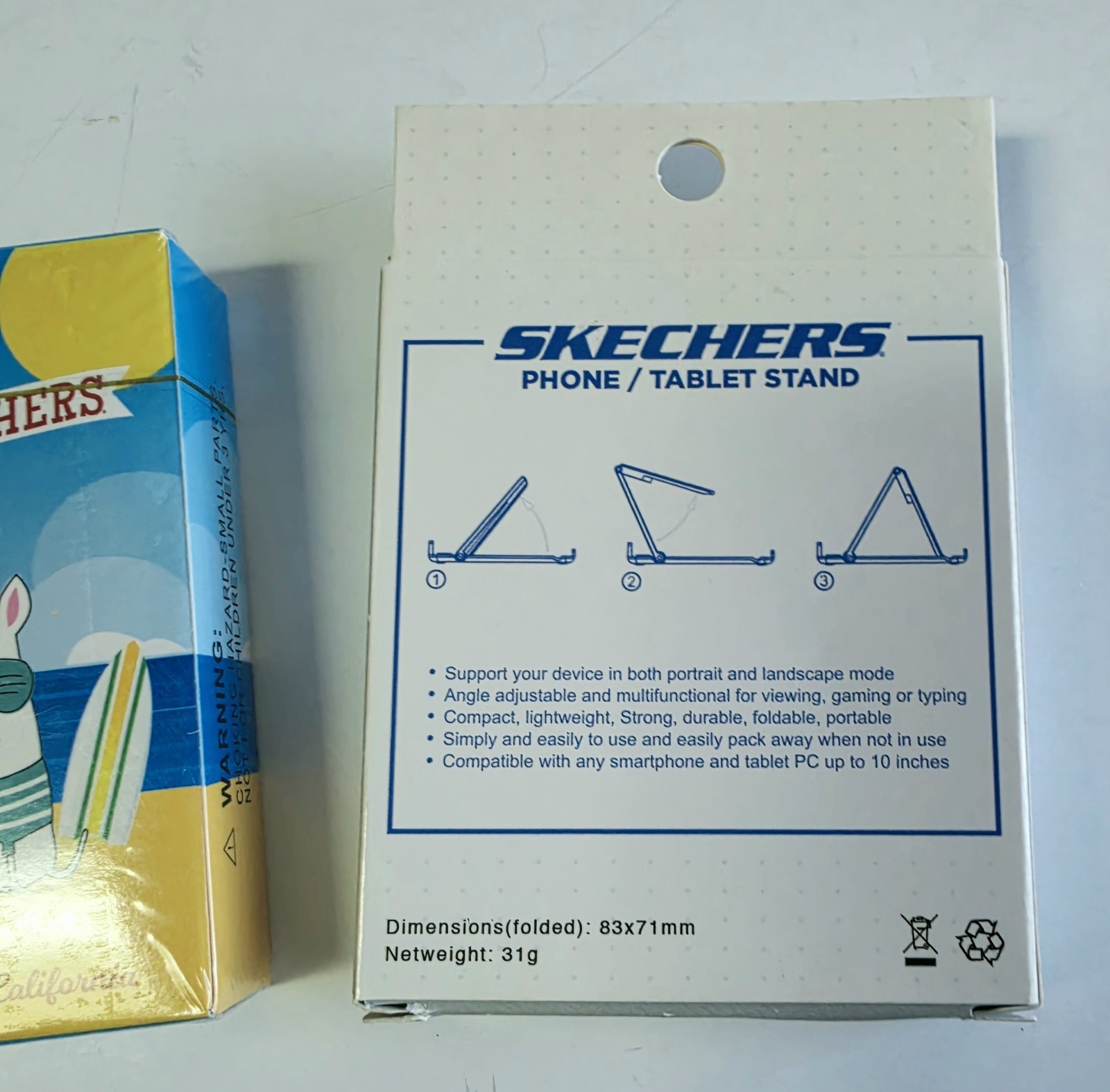 Skechers Promo Phone/Tablet Stand and Playing Cards Sealed