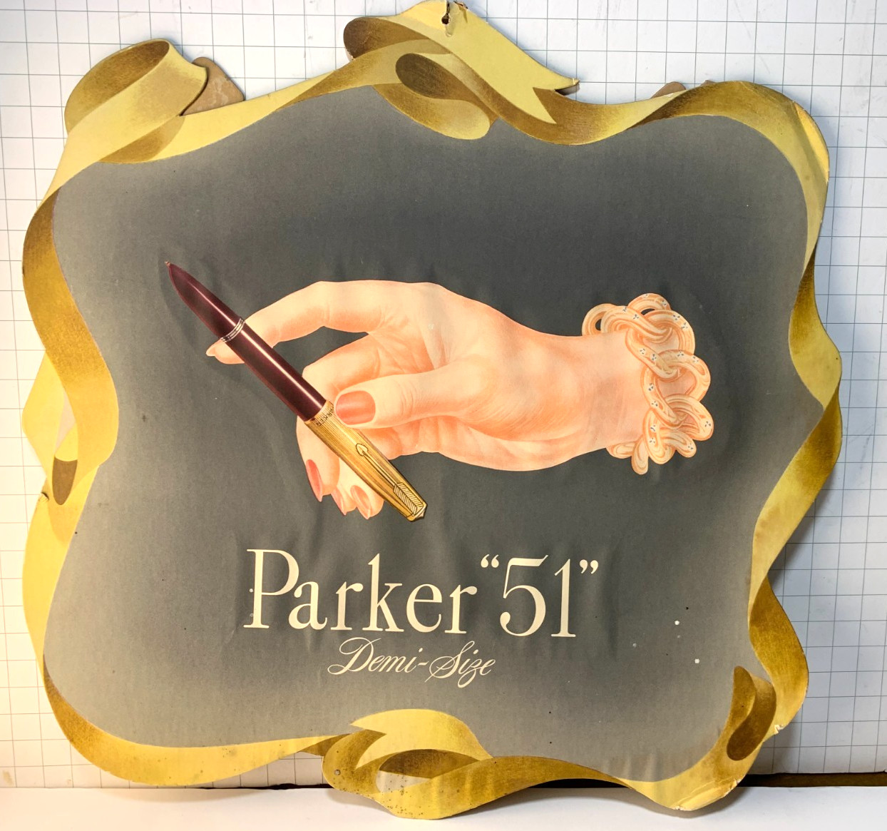 Vintage PARKER “51” Demi-Size Fountain pen cardboard display light up