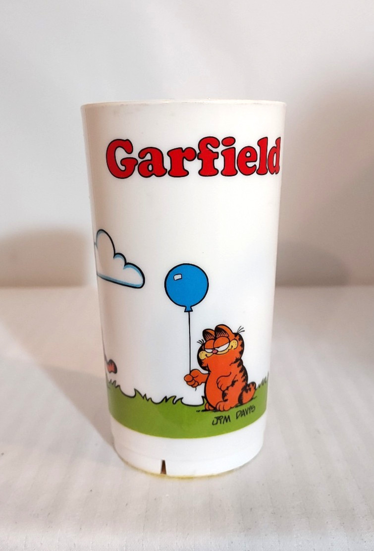 deka plastics 4 inch tumbler cup 6 oz dishwasher safe – GARFIELD – pre-owned