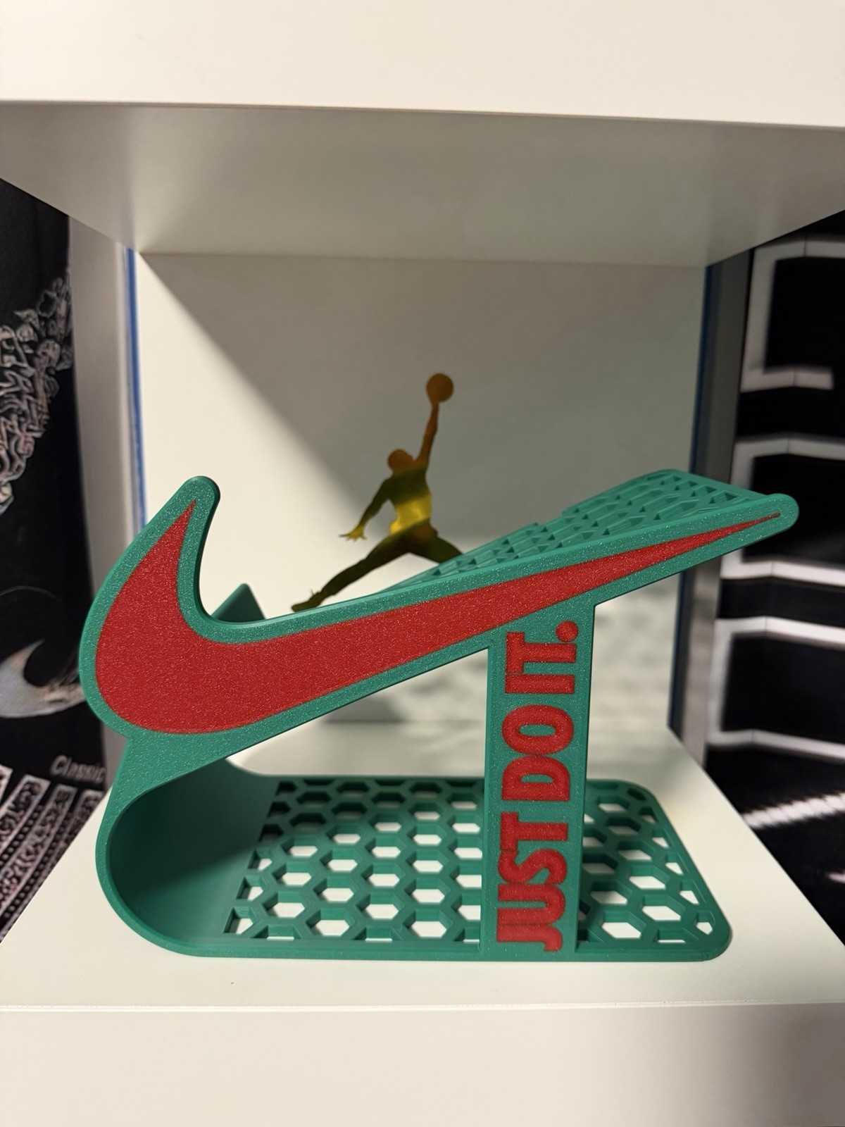 3D Printed Sneaker Display Stand | Modern Honeycomb Shoe Holder for Collection