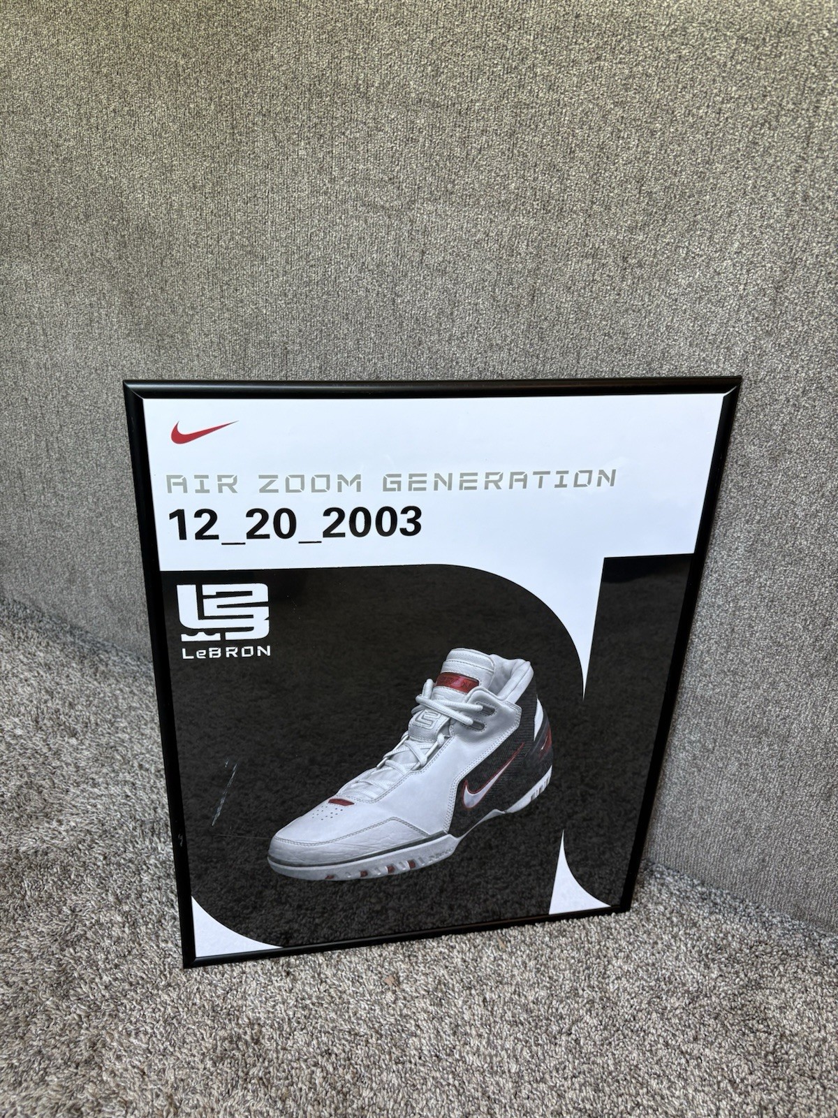 NIKE 2003 LEBRON JAMES ZOOM GENERATION SNEAKER ROOKIE PROMO POSTER DISPLAY SIGN