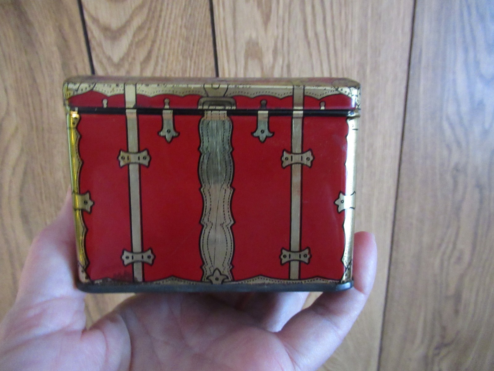 Vintage 4 oz Sweet Touch Nee Tea Tin Consolidated Tea Co